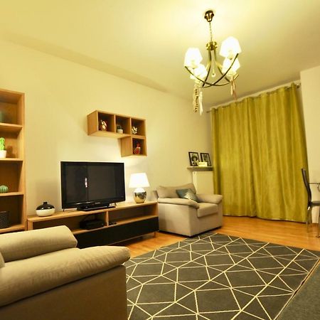 Mlociny Metro Apartment Warszawa Exteriör bild