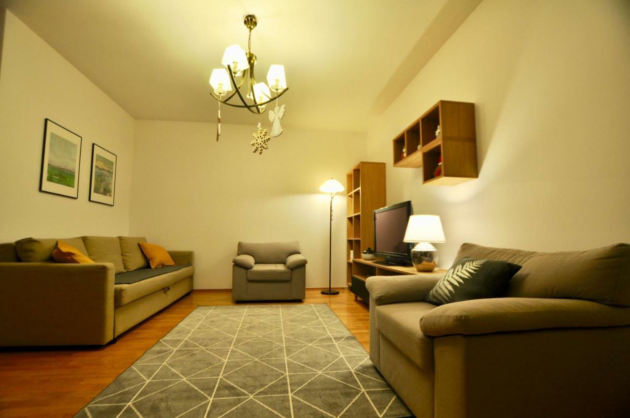 Mlociny Metro Apartment Warszawa Exteriör bild